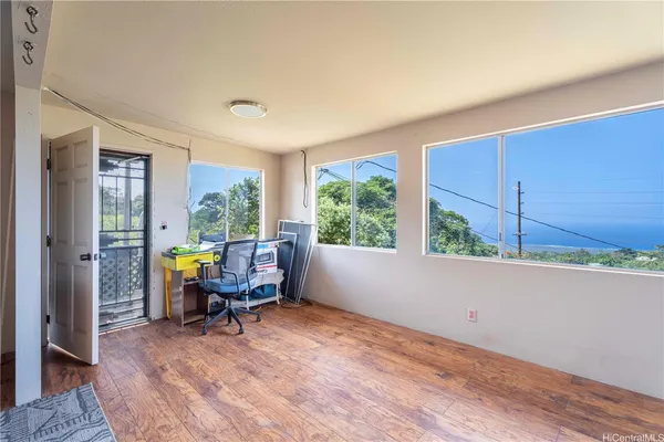 $397,000 | 84-5186 Mamalahoa Highway, Captain Cook, HI 96704