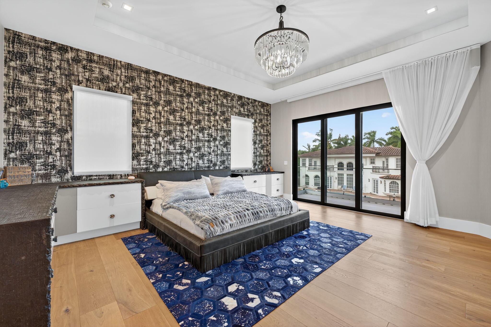 785 Northeast 70th Street Boca Raton, FL 33487 - Photo 38 of 83 a living room with large rug