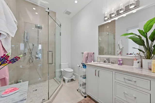 $100,000 | 785 Northeast 70th Street, Boca Raton, FL 33487