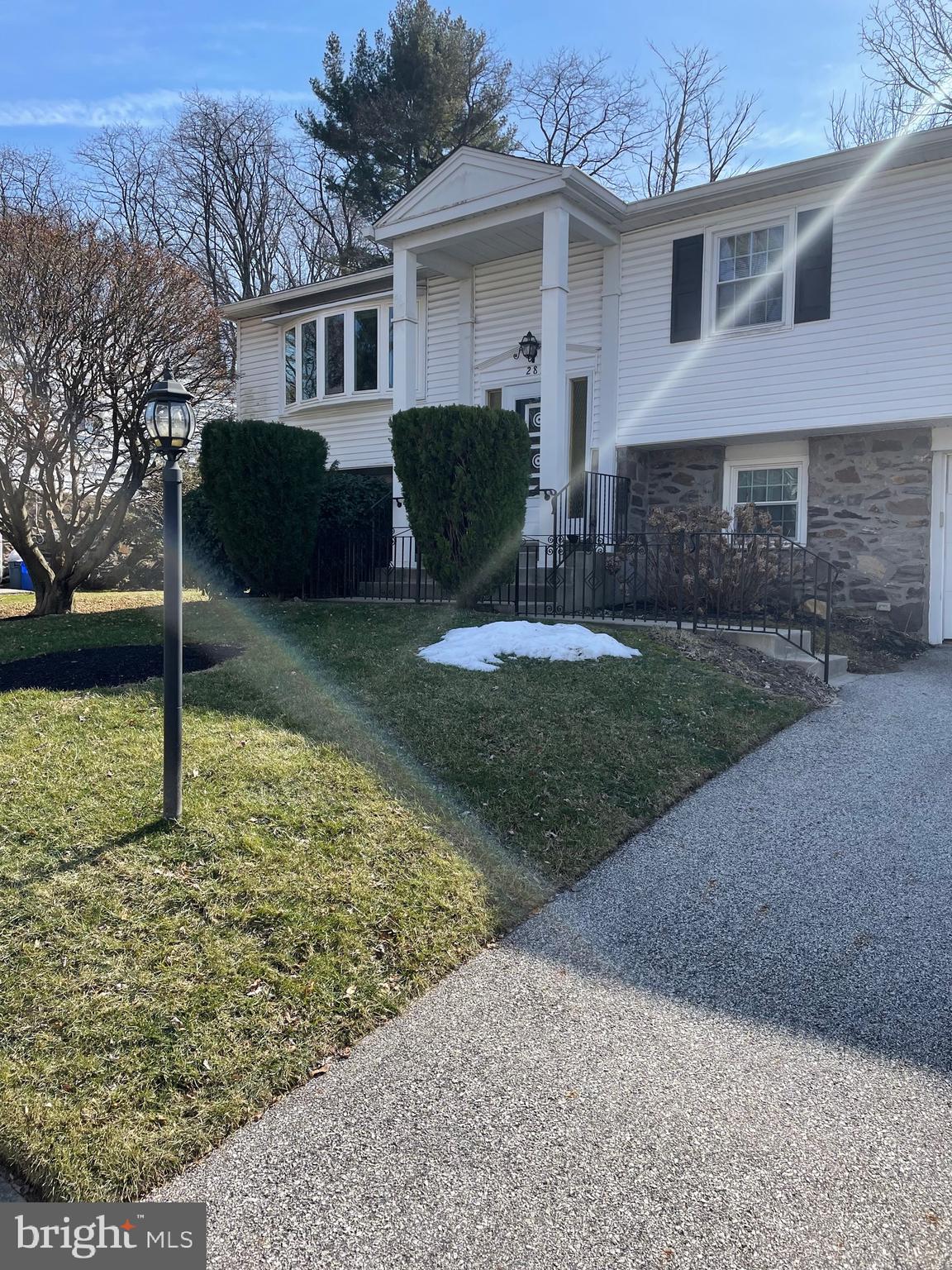 285 Golf Hills Road Havertown, PA 19083 - Photo 3 of 35