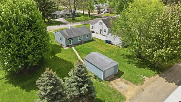 $159,500 | 1107 University Place, Dixon, IL 61021