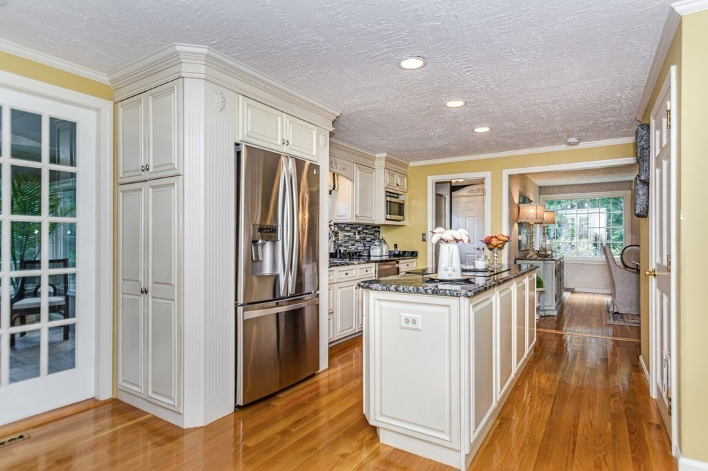 70 Sleigh Road Westford, MA 01886 - Photo 9 of 42 Gallery Image 9
