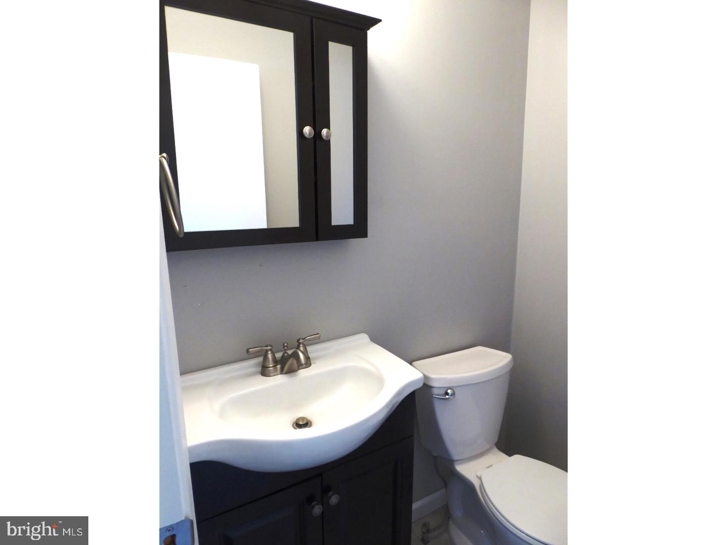 143 Stonegate Road Quakertown, PA 18951 - Photo 16 of 18 Bathroom