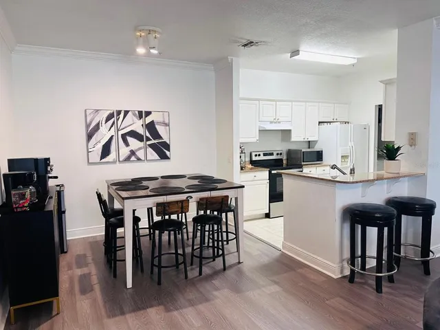 $315,000 | 1300 Eastern Pecan Place, Unit 208, Winter Garden, FL 34787