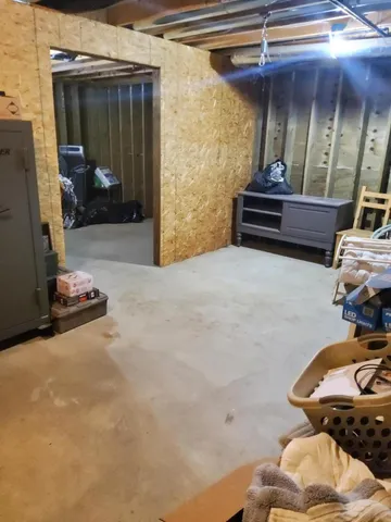 $269,000 | 11905 Wales Drive, Unit 90, Stanwood, MI 49346