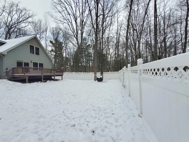 $269,000 | 11905 Wales Drive, Unit 90, Stanwood, MI 49346