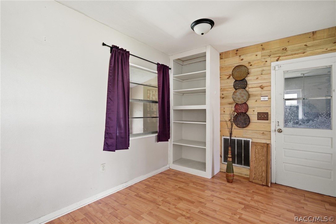 706 Mayflower Avenue Inverness, FL 34452 - Photo 8 of 28 Gallery Image 8