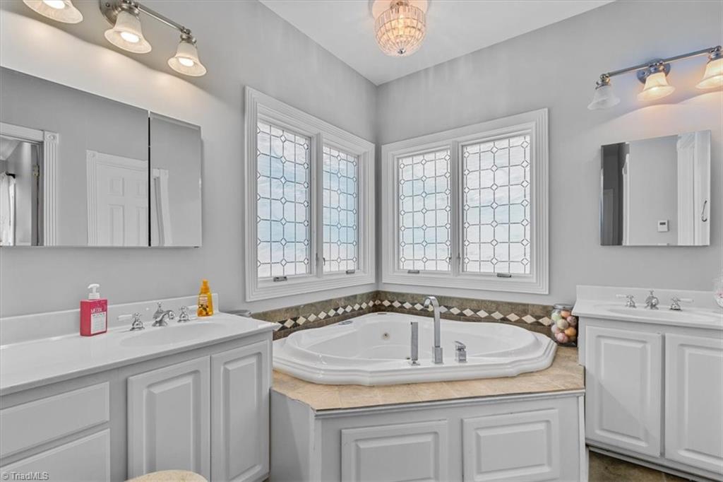 2925 Boywood Road Graham, NC 27253 - Photo 14 of 50 Primary Bathroom