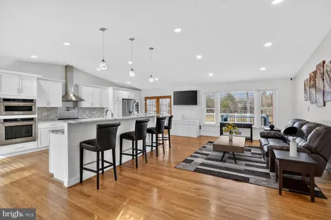 $765,000 | 2829 Vixen Lane, Silver Spring, MD 20906