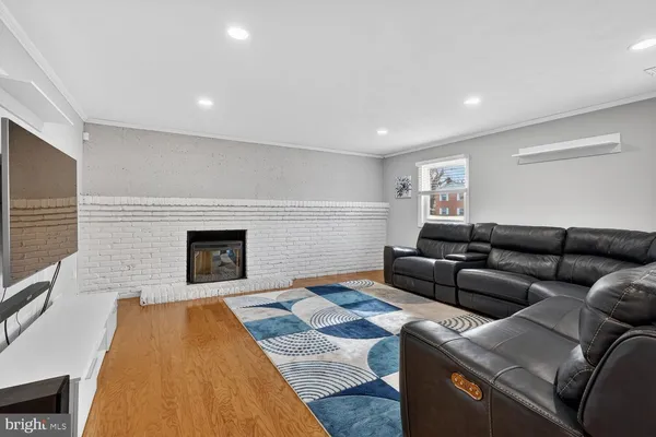 $740,000 | 2829 Vixen Lane, Silver Spring, MD 20906