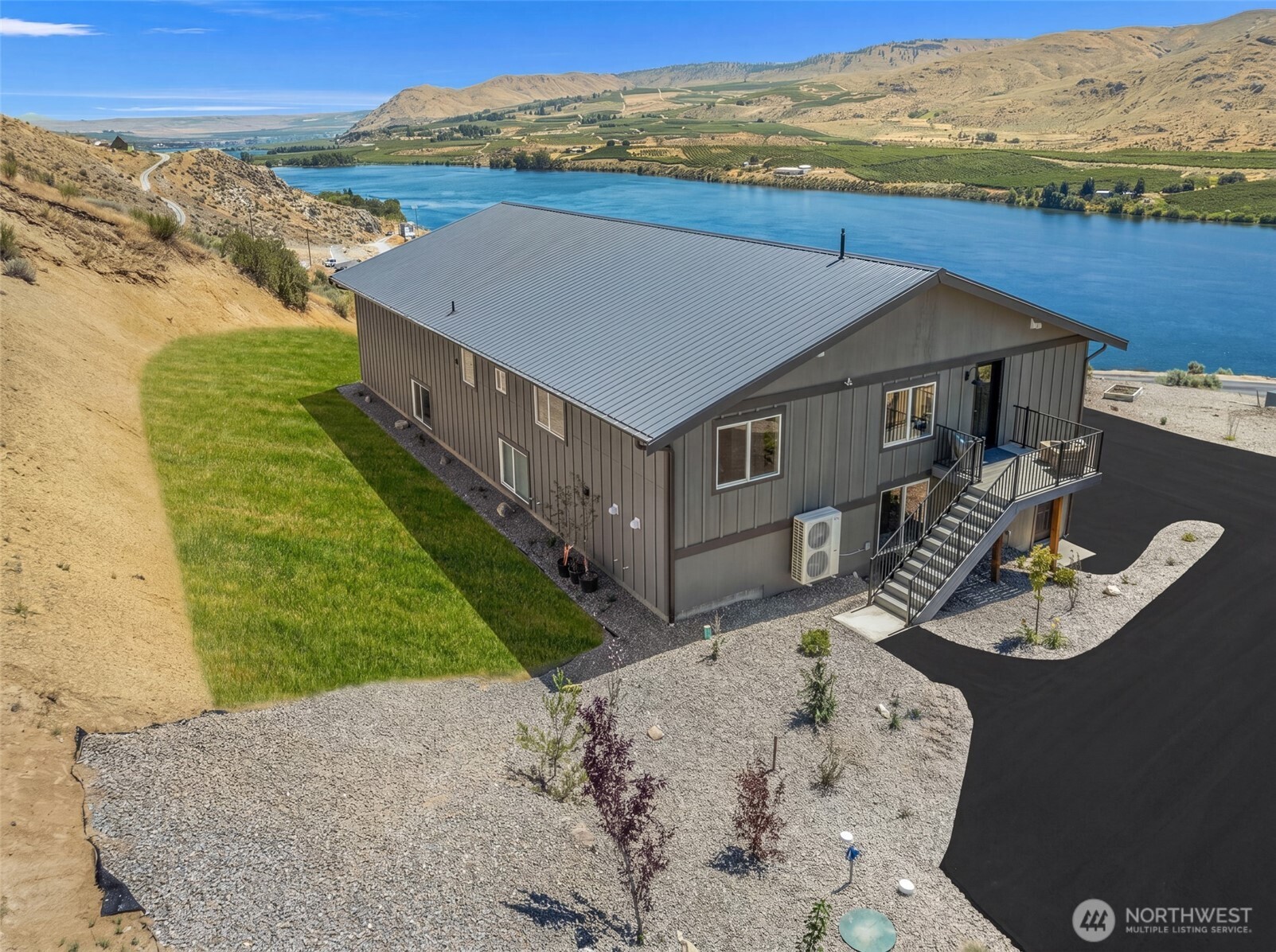 42 Osprey Nest Road Pateros, WA 98846 - Photo 4 of 36