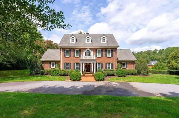 $1,475,000 | 291 Montgomery Drive, Spartanburg, SC 29302
