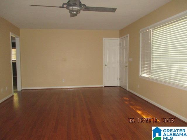 946 Will Keith Road Trussville, AL 35173 - Photo 2 of 10
