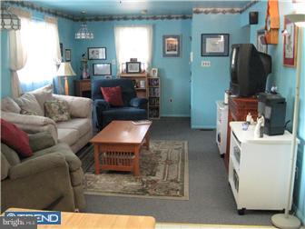 43 Rose Apple Road Levittown, PA 19056 - Photo 11 of 12 Living Room