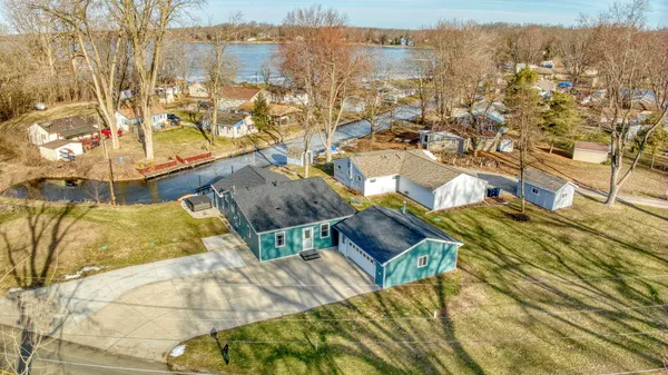 $419,000 | 10902 Devils Lake Highway, Addison, MI 49220