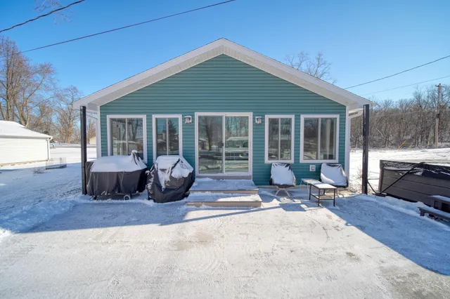 $435,900 | 10902 Devils Lake Highway, Addison, MI 49220