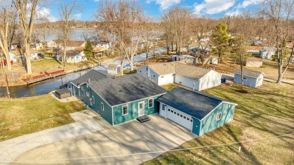 $419,000 | 10902 Devils Lake Highway, Addison, MI 49220
