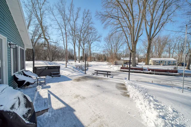 $435,900 | 10902 Devils Lake Highway, Addison, MI 49220