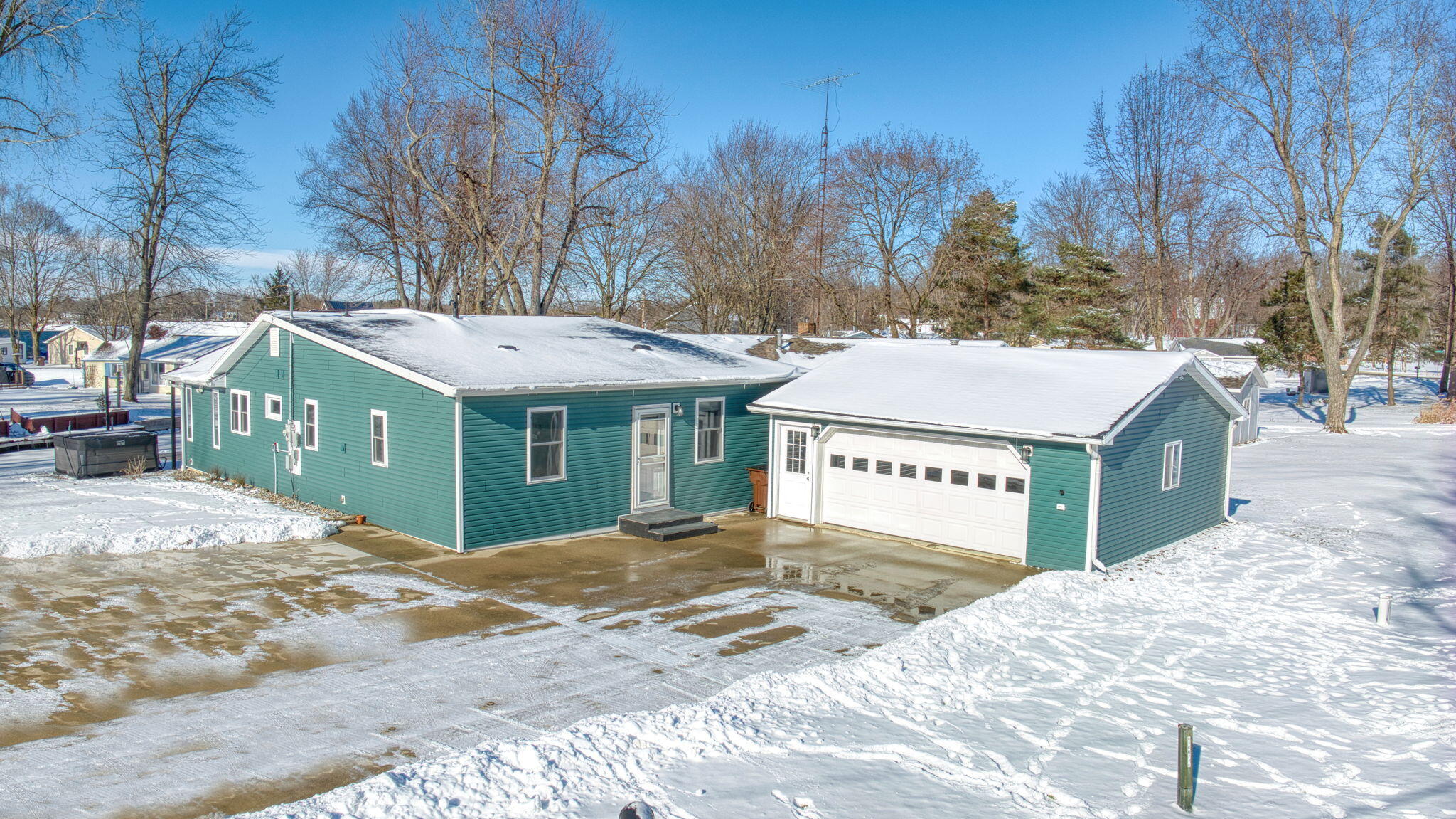 10902 Devils Lake Highway Addison, MI 49220 - Photo 34 of 44 38-web-or-mls-DJI_0418_HDR