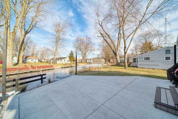 $419,000 | 10902 Devils Lake Highway, Addison, MI 49220