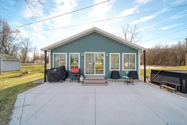 $419,000 | 10902 Devils Lake Highway, Addison, MI 49220
