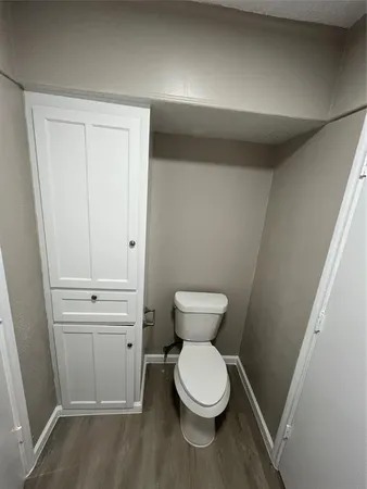 $2,200 | 2050 Wellington Drive, Grand Prairie, TX 75051