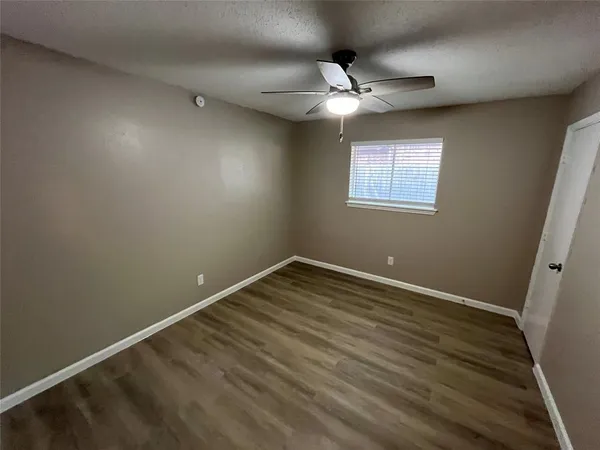 $2,200 | 2050 Wellington Drive, Grand Prairie, TX 75051