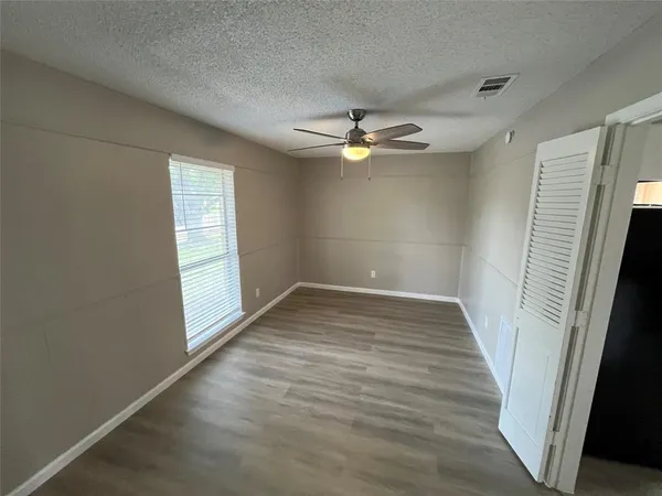 $2,200 | 2050 Wellington Drive, Grand Prairie, TX 75051