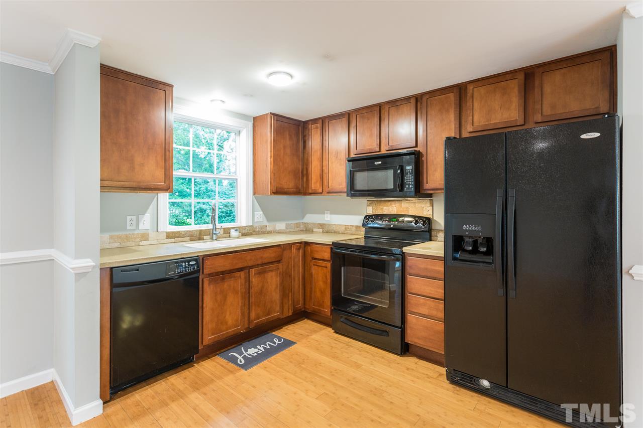 6916 Chamonix Place Raleigh, NC 27613 - Photo 11 of 30