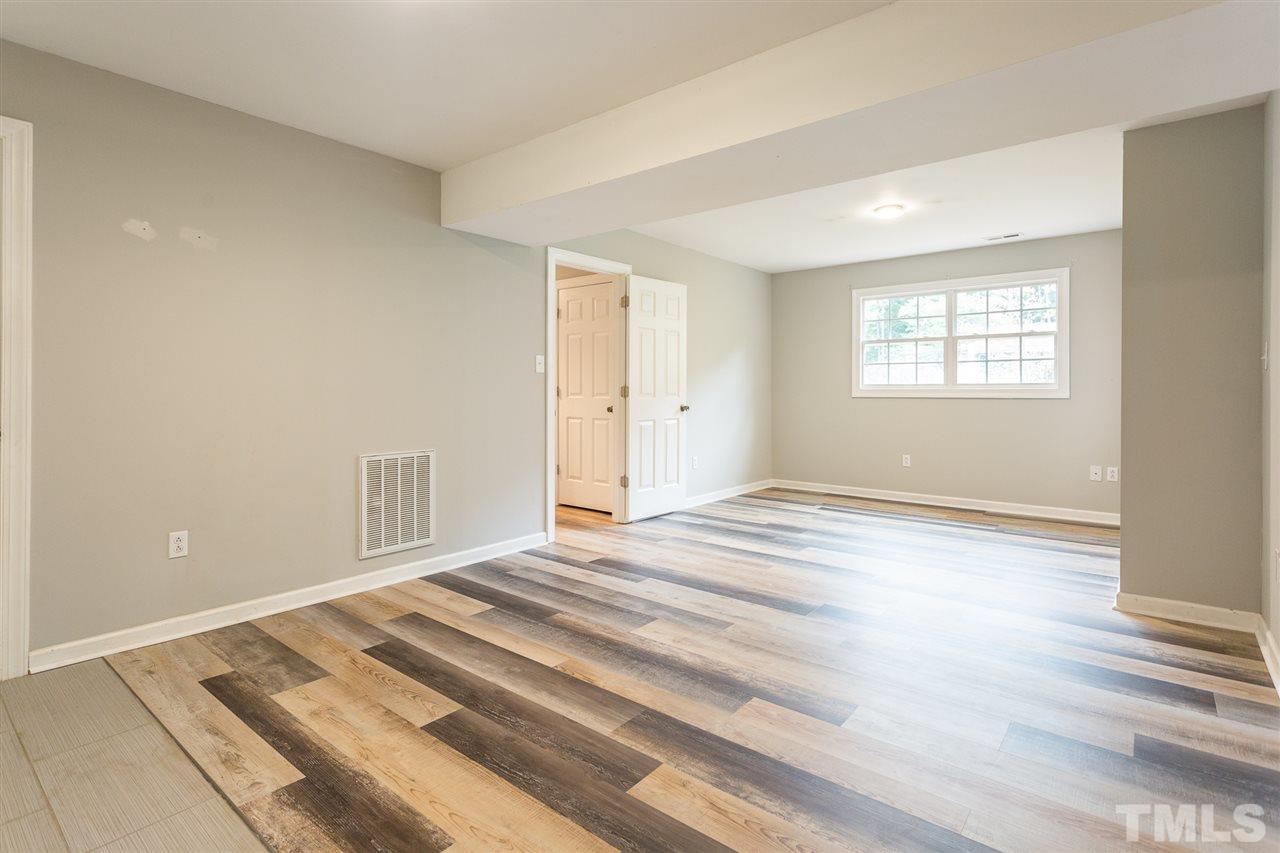 6916 Chamonix Place Raleigh, NC 27613 - Photo 22 of 30