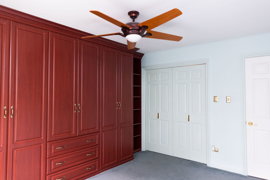 3427 Vollmer Road, Unit 209 Flossmoor, IL 60422 - Photo 22 of 45 an empty room with closet
