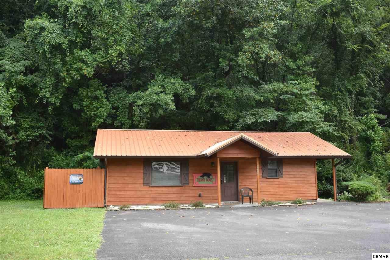2204 Ridge Road Pigeon Forge, TN 37863 - Photo 1 of 13 Gallery Image 1