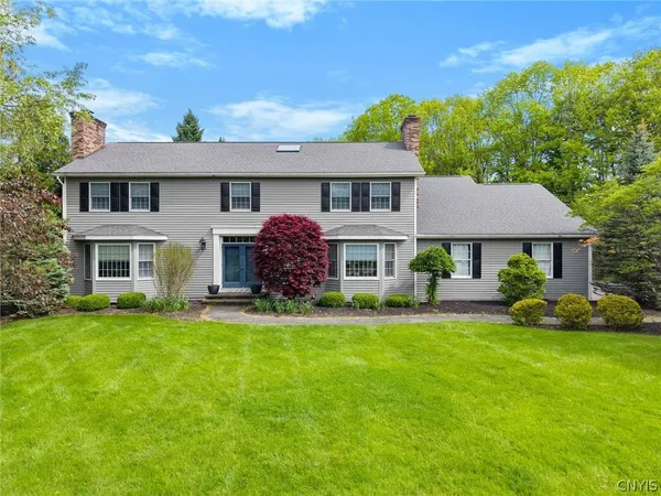 $825,000 | 8069 Irish Mist Lane, Manlius, NY 13104
