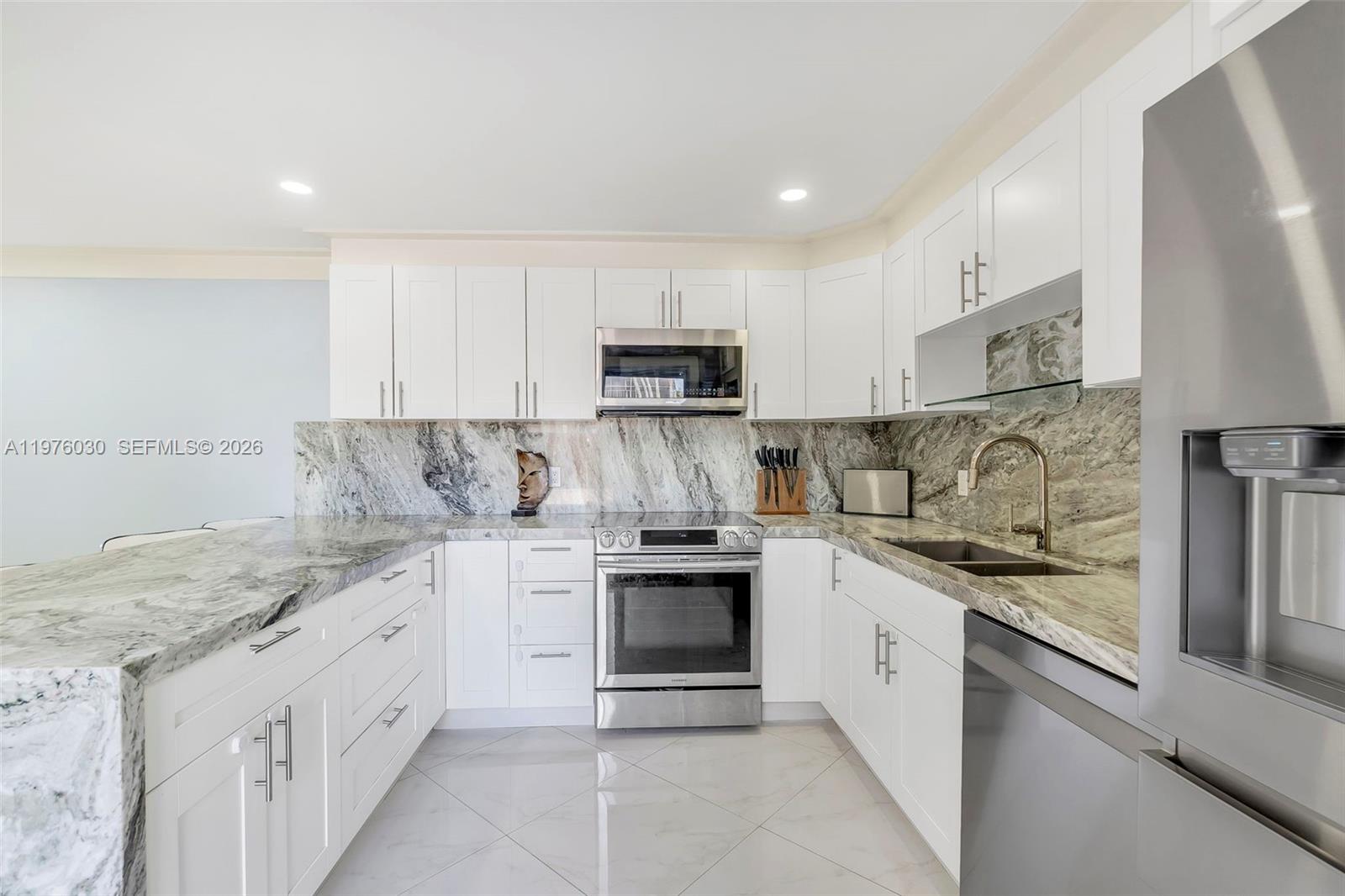 22168 Boca Rancho Drive, Unit B Boca Raton, FL 33428 - Photo 4 of 30