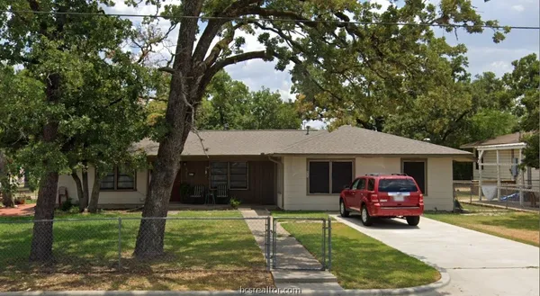 $2,500,000 | 403 Sulphur Springs Road, Bryan, TX 77801