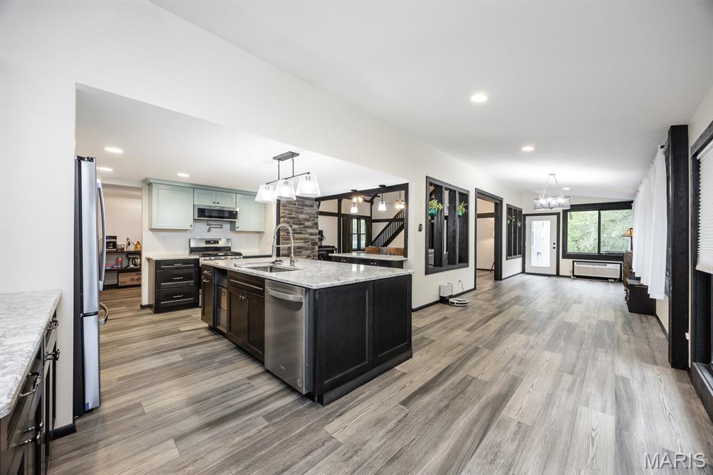 130 Covered Bridge Lane Belleville, IL 62221 - Photo 11 of 39