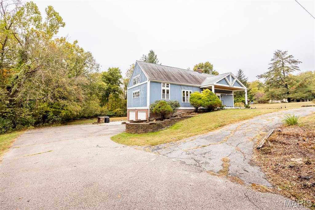 130 Covered Bridge Lane Belleville, IL 62221 - Photo 3 of 39