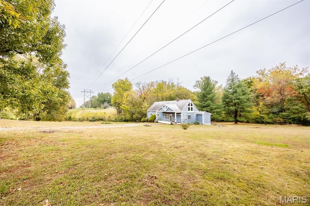 130 Covered Bridge Lane Belleville, IL 62221 - Photo 4 of 39