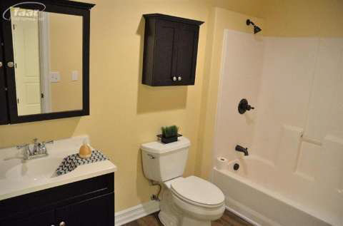 7699 Silver Lake Road Linden, MI 48451 - Photo 48 of 61 20418405-47.JPG