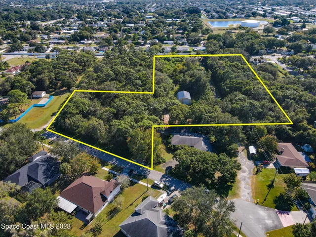 $925,000 | 3400 Lakewood Drive, Melbourne, FL 32904