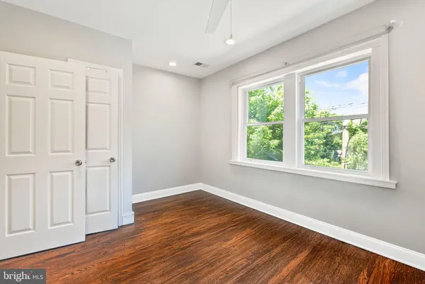 $3,200 | 1615 Fairlawn Avenue Southeast, Washington, DC 20020