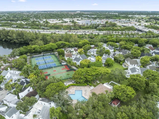 $1,999,999 | 20205 West Oak Haven Circle, Miami, FL 33179