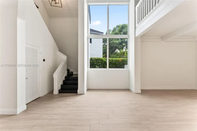 $1,999,999 | 20205 West Oak Haven Circle, Miami, FL 33179