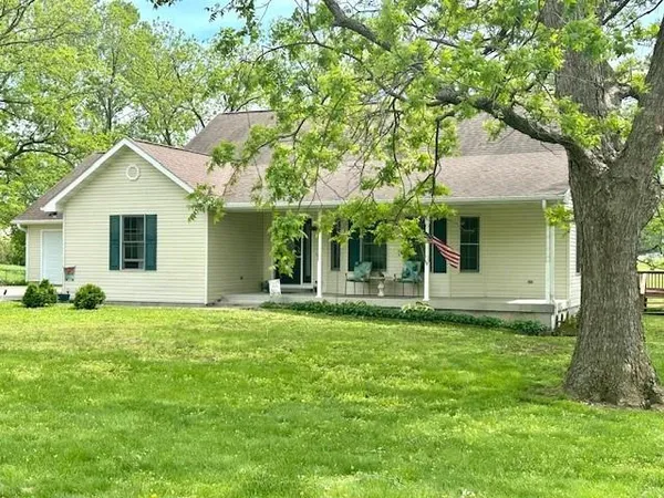 $398,500 | 13830 East Musket Road, Nevada, MO 64772
