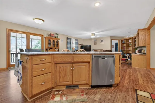 $398,500 | 13830 East Musket Road, Nevada, MO 64772