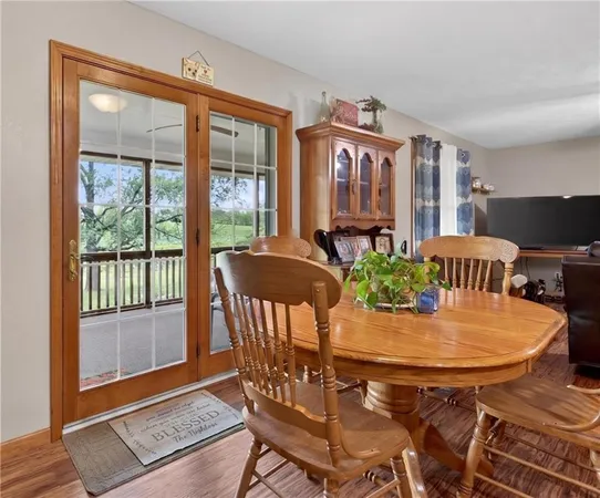 $398,500 | 13830 East Musket Road, Nevada, MO 64772