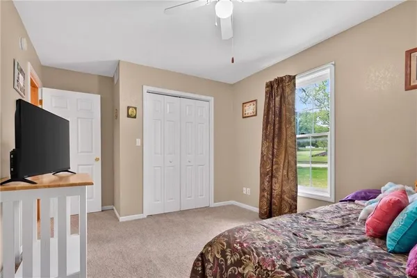 $398,500 | 13830 East Musket Road, Nevada, MO 64772