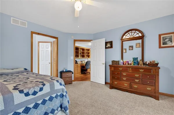 $398,500 | 13830 East Musket Road, Nevada, MO 64772