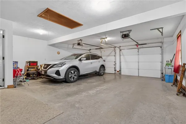 $398,500 | 13830 East Musket Road, Nevada, MO 64772