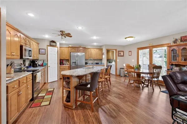 $398,500 | 13830 East Musket Road, Nevada, MO 64772